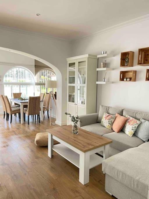 Bungalow Para 6 Pax A 7 Minutos De Playa Albir L'Alfas del Pi Dış mekan fotoğraf
