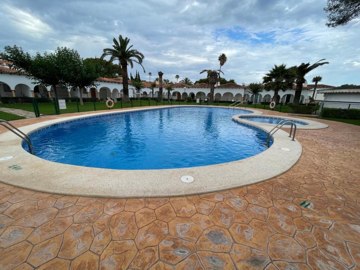 Bungalow Para 6 Pax A 7 Minutos De Playa Albir L'Alfas del Pi Dış mekan fotoğraf